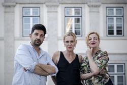 Mathilde Monnier, La Ribot & Tiago Rodrigues<br />
<br />
Please Please Please