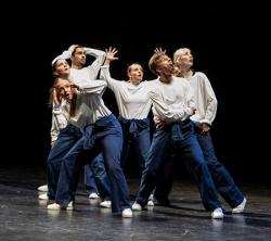 Compagnie Mira	
Concours Chorégraphique
FESTIVAL DES CULTURES URBAINESPoint d'Eau DanseSaison 2022/23