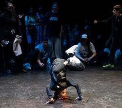 Compagnie Mira	<br />
The Circle of Dancers<br />
FESTIVAL DES CULTURES URBAINES