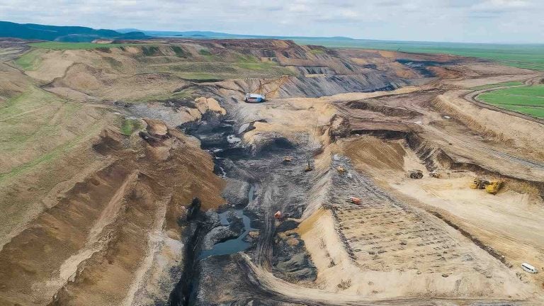 Chinese scientists have uncovered a deposit of 1 million tons of thorium, estimated to be worth $178 billion.